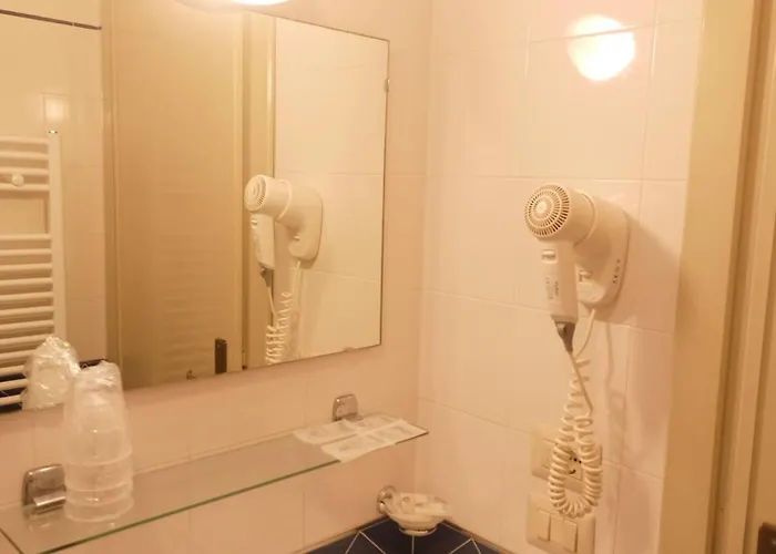 Fatima, Casa Per Ferie Affittacamere 4*