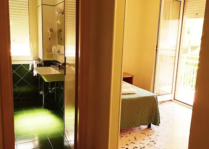 Fatima, Casa Per Ferie Affittacamere 4*